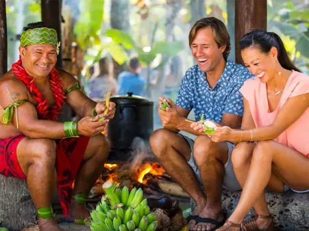 The Etiquette and Customs of Eating Hawaiian Food